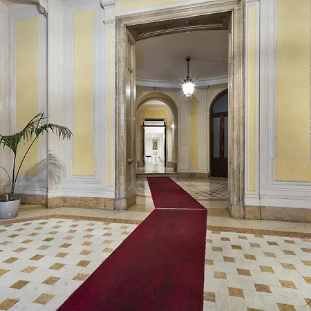 Appartement Lomellini Palace By Wonderful Italy